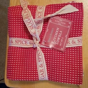 World Market Set of 2 Holiday Kitchen Towels